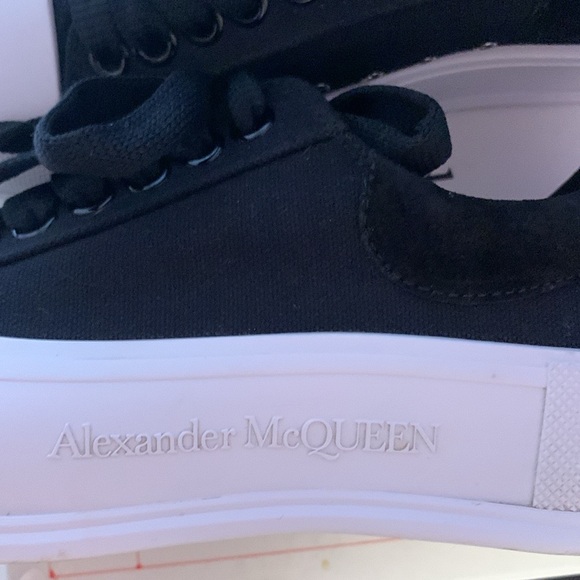Alexander McQueen Women’s Deck Lace Up Plimsoll Sneakers - Picture 4 of 11